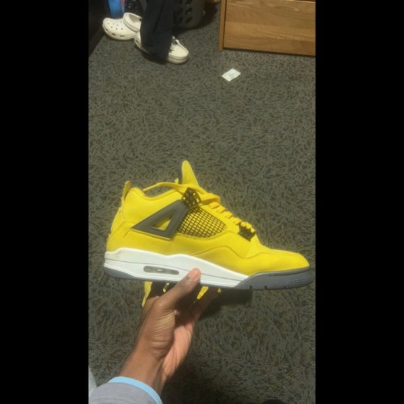Lightning 4’s, rare Jordan 4 main image 4